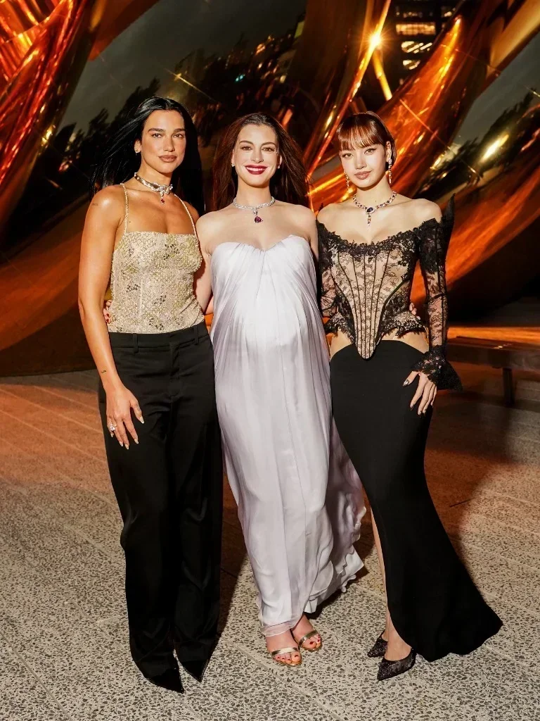Dua Lipa, Anne Hathaway, and Lisa at the Bvlgari Serpenti Infinito launch